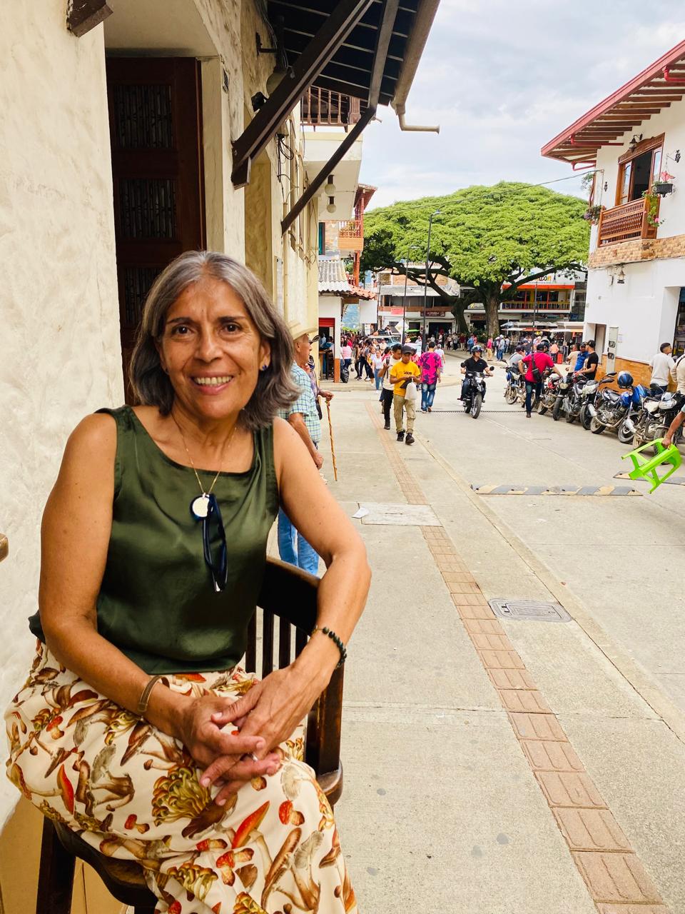 Gloria Ruth Londoño — cofundadora de Vivir Más Seguros